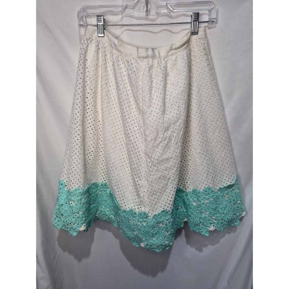 Draper James White Eyelet Skirt Mint Green Floral Lace Trim Size 6 Cotton A-Line